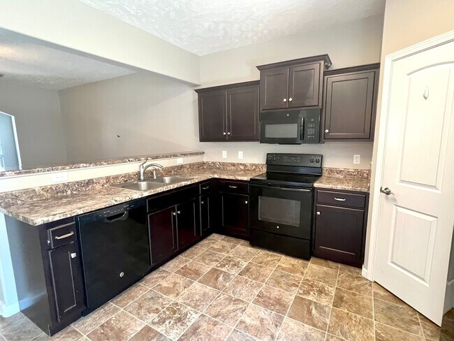 Building Photo - 5305 Tony Lama Ln