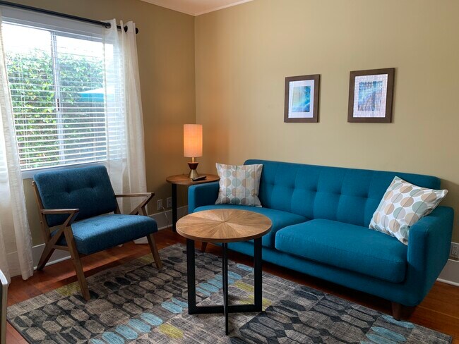 Building Photo - 4685 Lotus St