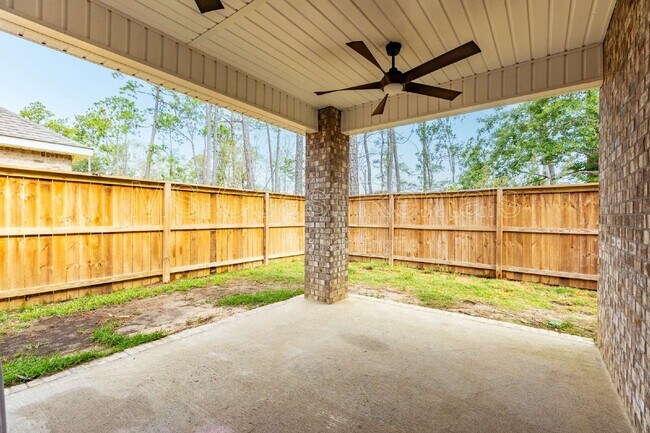 Building Photo - 5702 Overland Dr