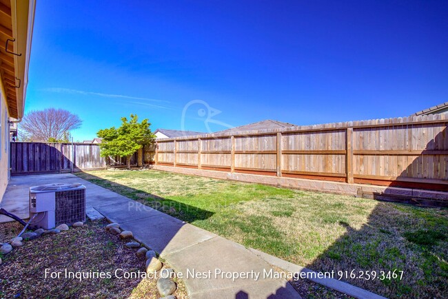 Building Photo - Charming 4-Bedroom home in Plumas Lake