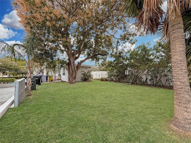 Building Photo - 1625 S Federal Hwy