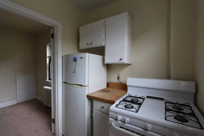 Building Photo - Abbey Woods Apartments