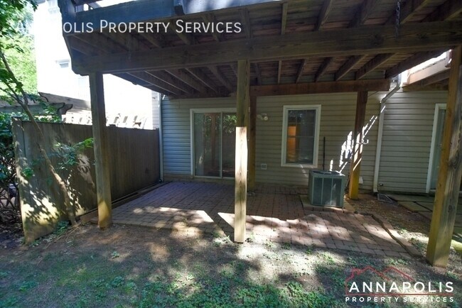 Building Photo - 1402 Peregrine Path