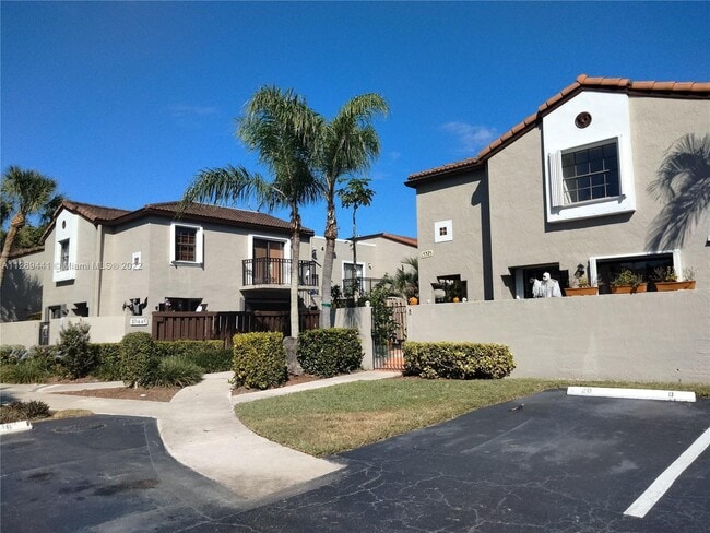Primary Photo - 10520 SW 153rd Ct