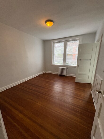 Building Photo - 1611 Hampton Blvd