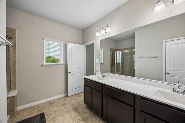 Building Photo - 3404 Orch Brg Ln