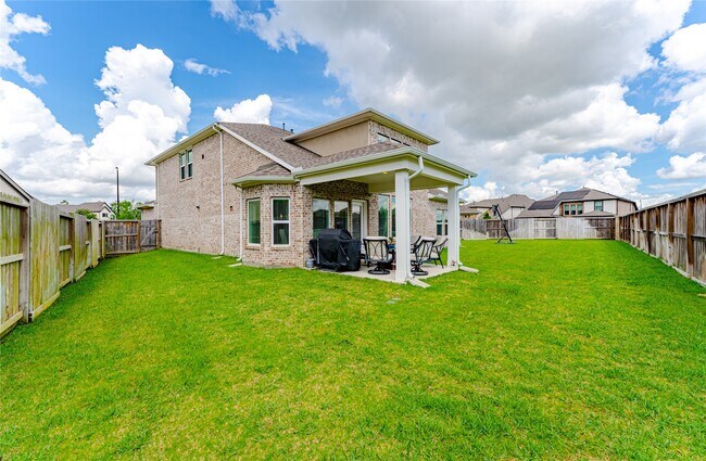 Building Photo - 13806 Llano Basin Ct