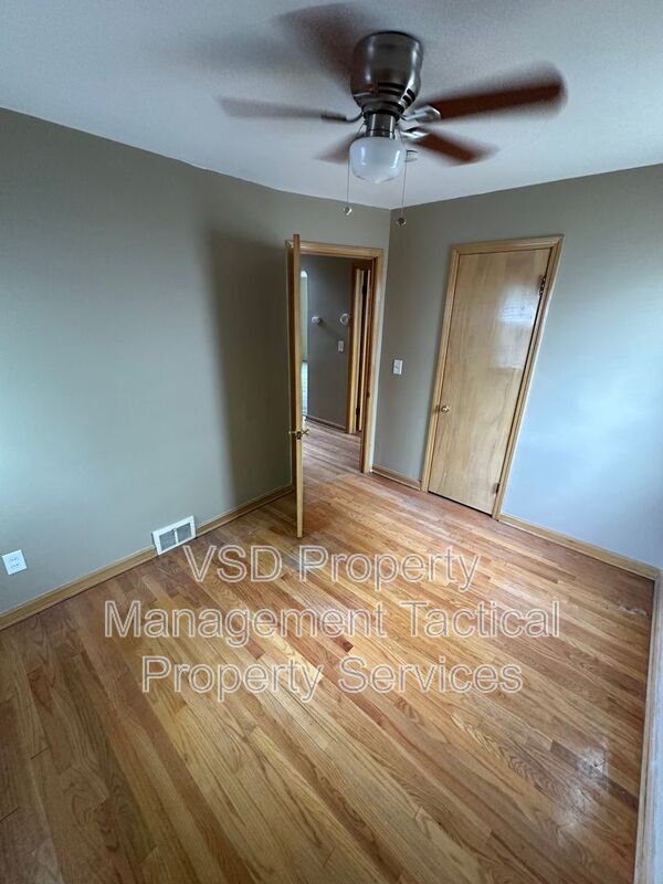 Building Photo - 15917 Turney Rd