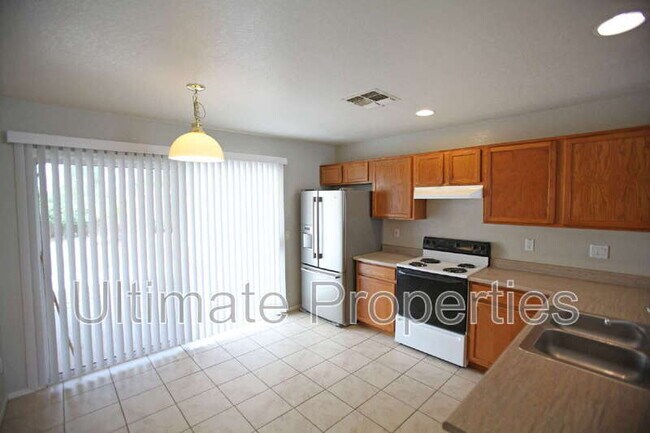 Building Photo - 15312 W Watson Ln