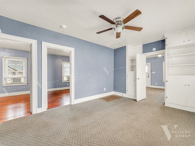 Building Photo - Charming 2-Bedroom, 1-Bathroom House for R...