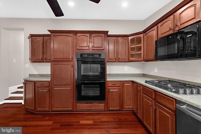 Building Photo - 333 Magothy Beach Rd