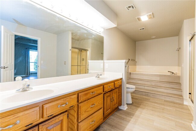 Building Photo - 1261 Mount Hebron Rd