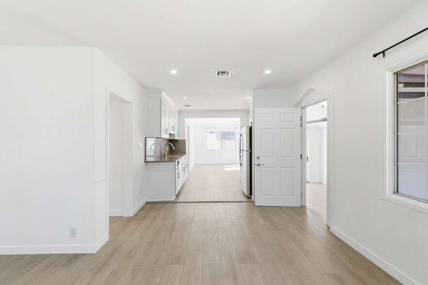 Building Photo - 17418 Califa St
