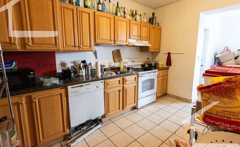 Building Photo - 41 Egremont Rd