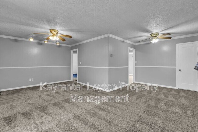 Building Photo - 12 E 250 N