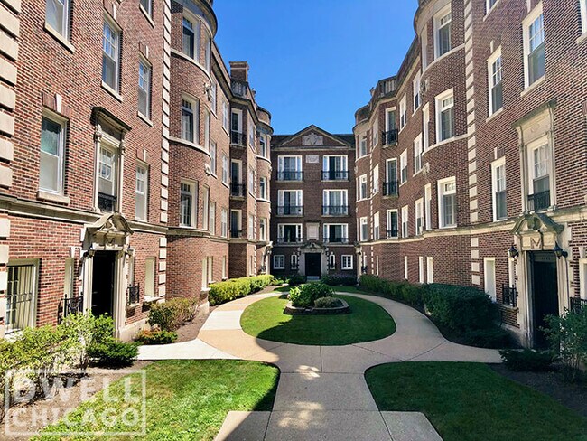 Building Photo - 1509 Hinman Ave