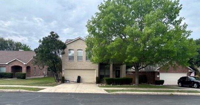 Building Photo - $350 OFF FIRST MONTH'S RENT IF YOU MOVE IN...