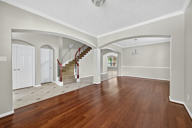 Building Photo - 10815 Lake Raven Ct
