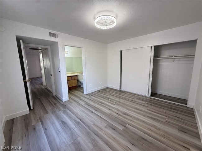 Building Photo - 2980 Juniper Hills Blvd