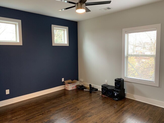 Building Photo - East Nashville 3 Bedroom Home