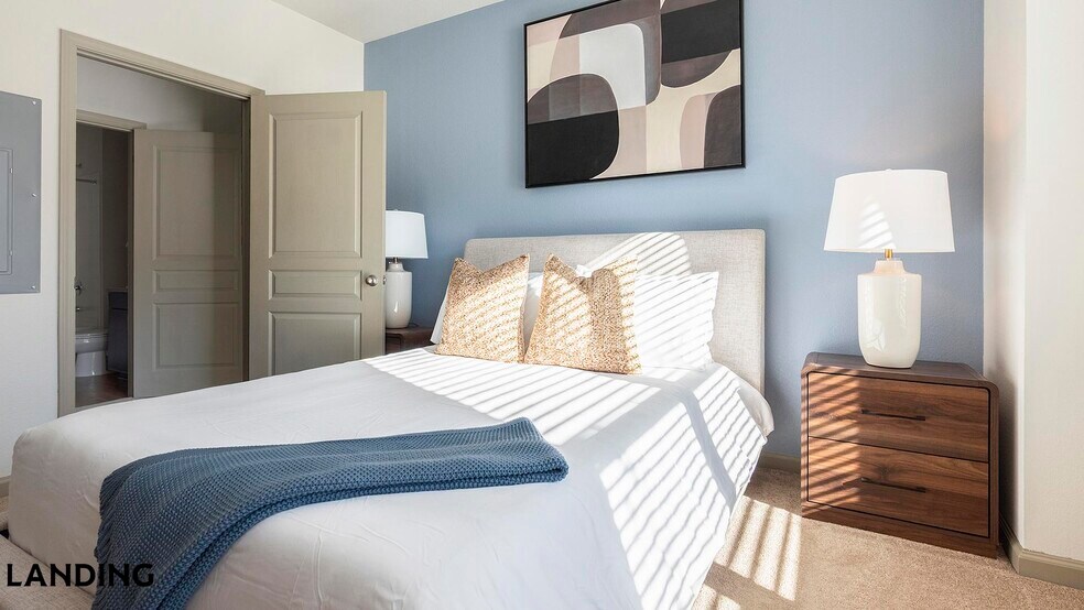 Building Photo - 10051 Perimeter Station Dr