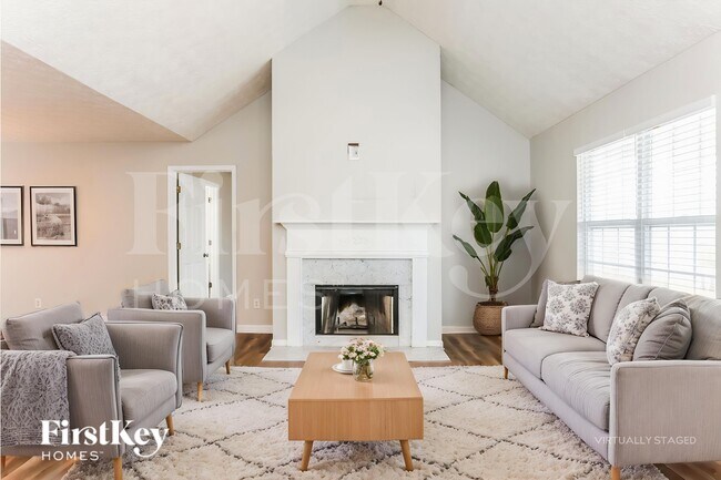 Building Photo - 23 Clearwater Ct