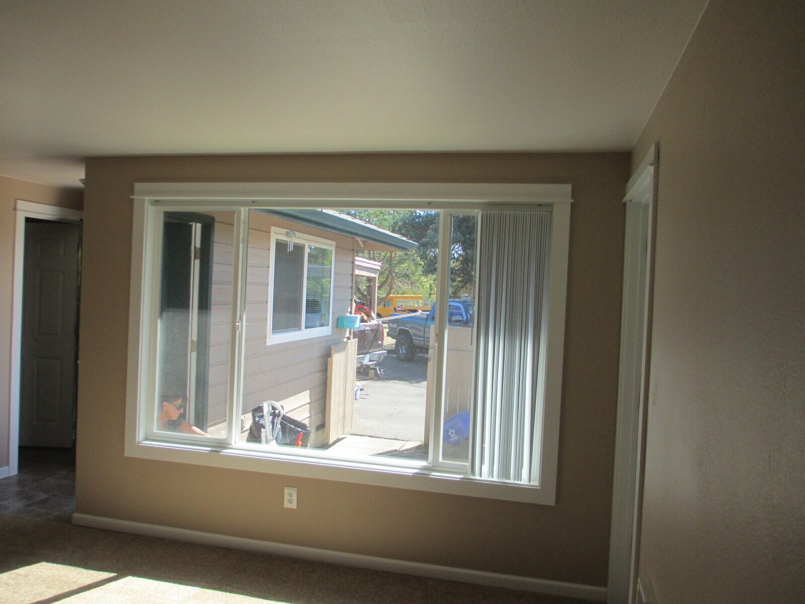 Building Photo - 3322 NE Lancaster St