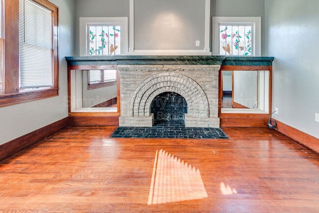 Building Photo - 1709 NW 32nd St