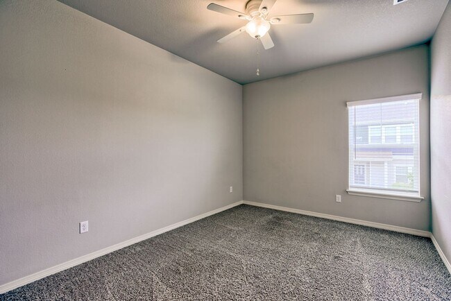 Building Photo - 1695 Grand Ave