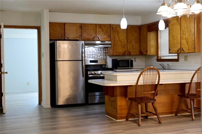 Building Photo - 3381 Woodard Dr