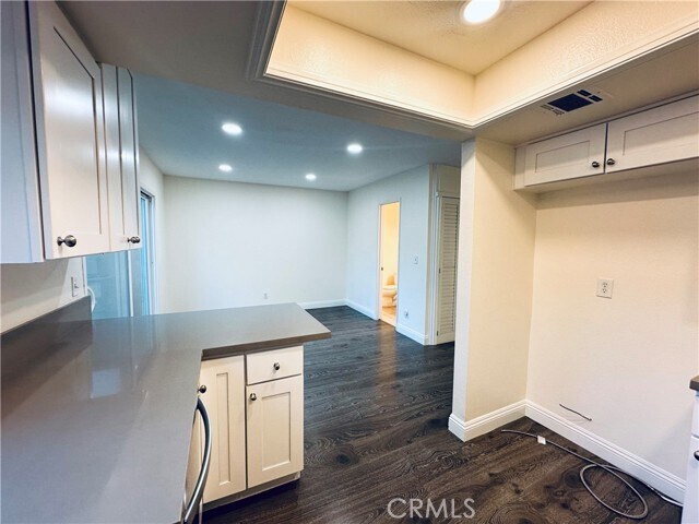 Building Photo - 2061 W Redlands Blvd