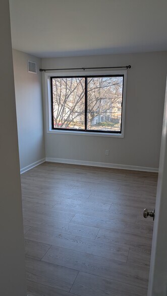 Building Photo - 6431 Richmond Hwy