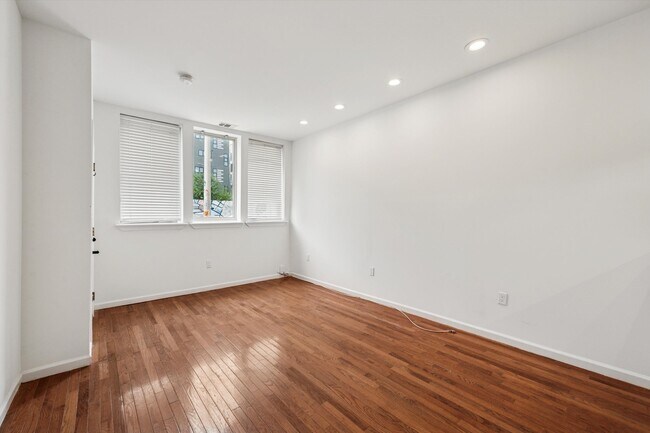 Building Photo - 1629 Germantown Ave