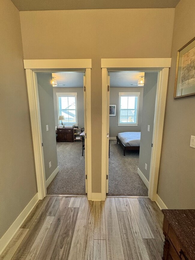 Building Photo - FOR RENT - Furnished 3 bed, 2 bath NorthWest Crossing Modern Townhome