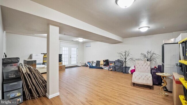 Building Photo - 12100 Vintner Dr