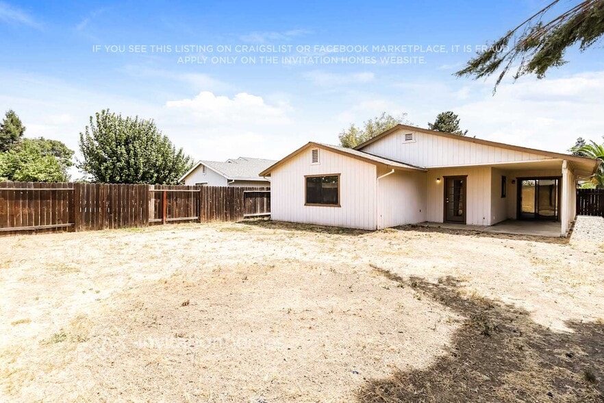 Building Photo - 1355 Colfax Dr