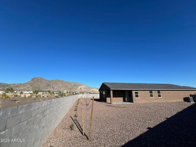 Building Photo - 5816 N 202nd Ln