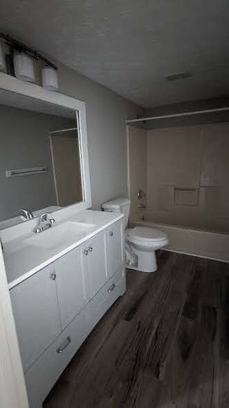 Building Photo - 3007 Marble Hill Blvd