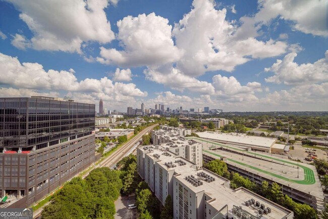 Building Photo - 788 West Marietta St NW