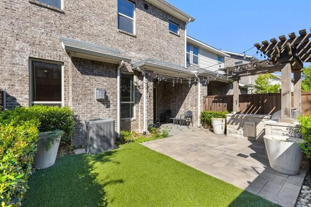 Building Photo - 17728 Sage Ln