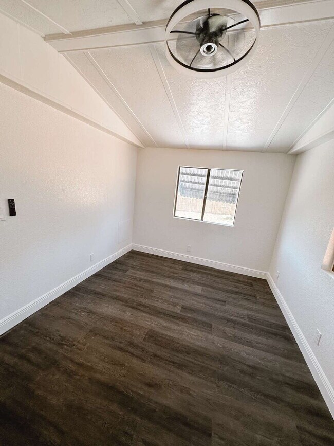 Building Photo - Remodeled Lakefront 2 Bedroom 2 Bath mobile home