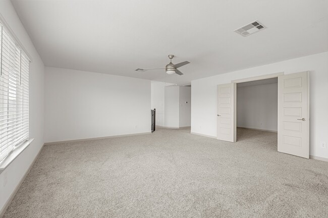 Building Photo - 29231 Red Rocks Pk Dr