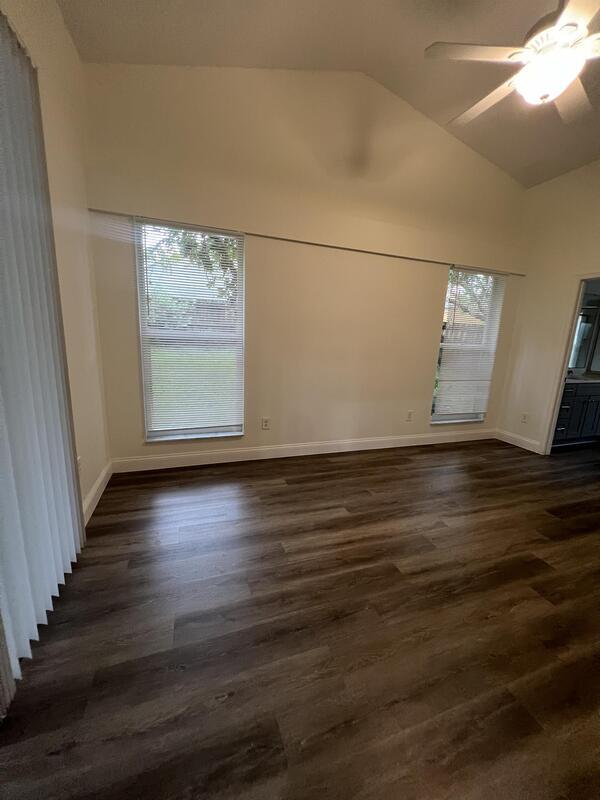 Building Photo - 1665 Slash Pine Pl