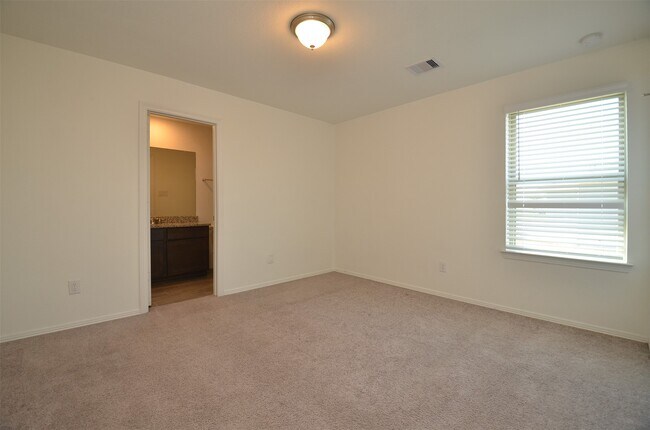 Building Photo - 5602 Tabula Rasa Dr