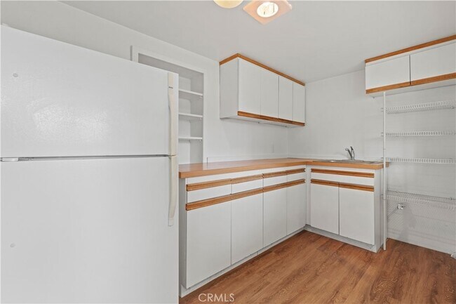 Building Photo - 65 Grace Terrace