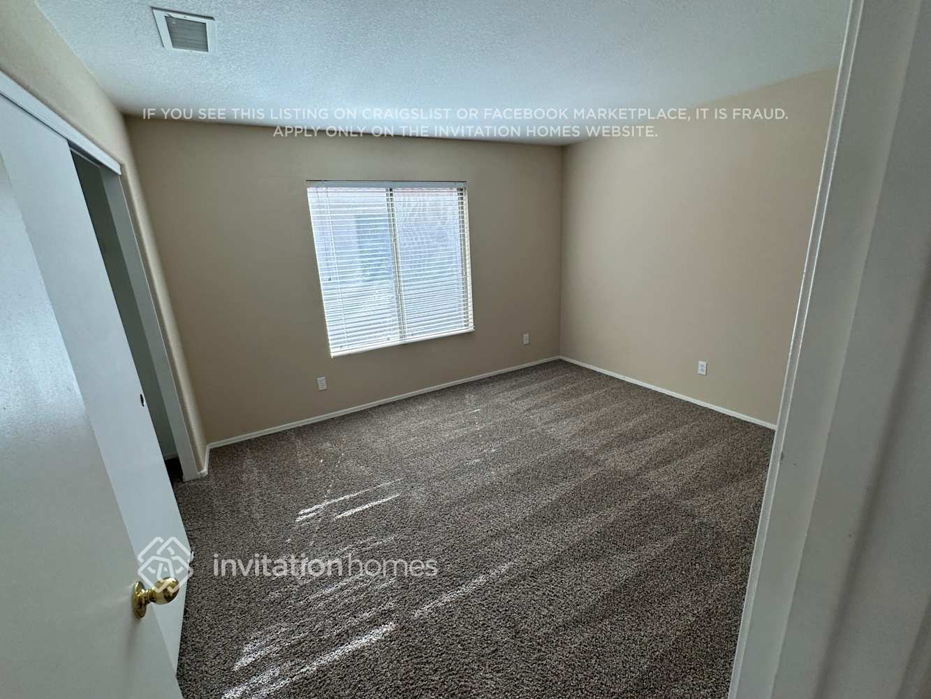 Building Photo - 3844 W Fallen Leaf Ln