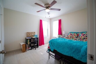 Building Photo - 311 Diers Ln