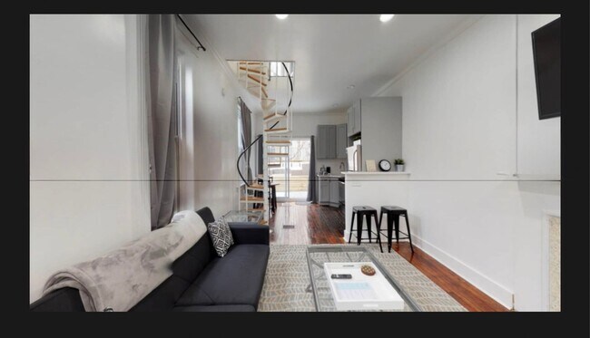 Building Photo - 47TH_1128