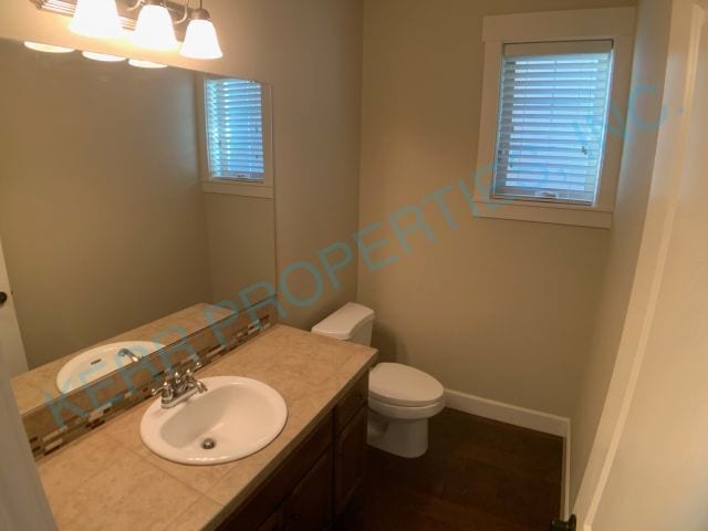 Building Photo - Charming 4-Bed Oasis with Granite Elegance...
