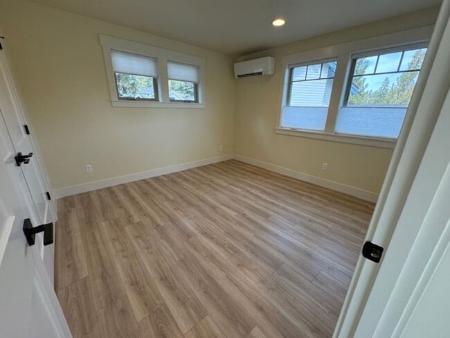 Building Photo - Brand New High Quality ADU in NW Crossing
